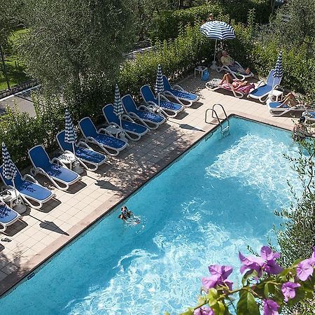 Hotel Garden リモーネ・スル・ガルダ エクステリア 写真